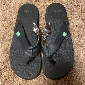Sanuk Sandals
